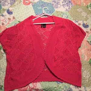 Deep pink crochet shrug